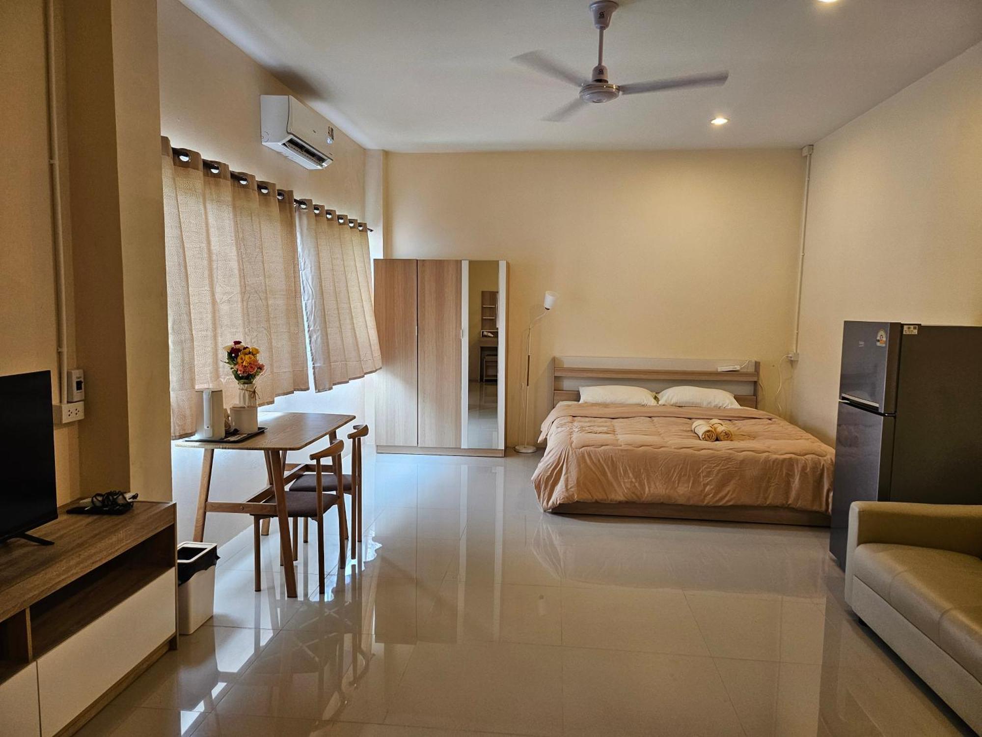 Skypearl Guesthouse & Pub Ko Tao Exterior foto